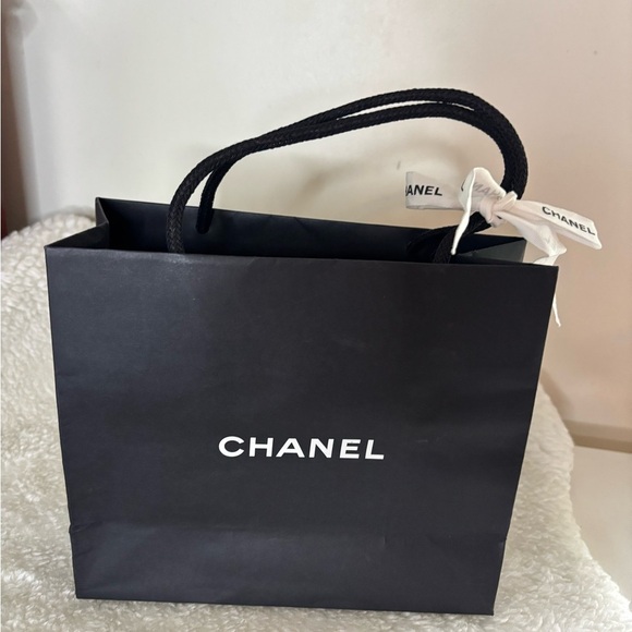 Chanel Small Shopping Bag - Picture 2 of 6